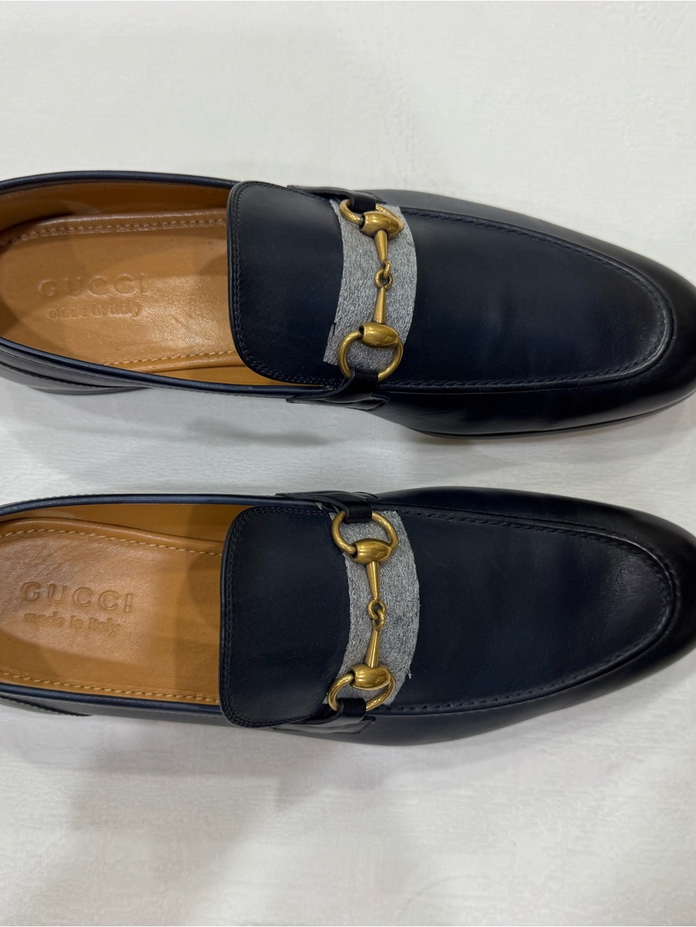 Brand New Men's Gucci Jordaan Navy Leather Bit Loafers (Gold Buckle) - Picture 2 of 10